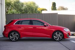 2024 Audi
A3 35 TFSI S line