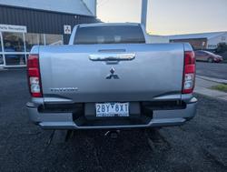 2024 Mitsubishi
Triton GLX+