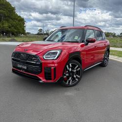 2025 MINI Countryman JCW Favoured