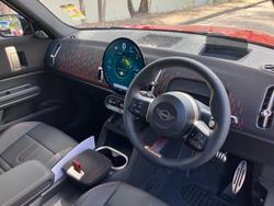 2024 MINI
                Countryman JCW Favoured