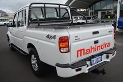 2022 Mahindra
                PIK-UP S11