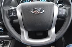 2022 Mahindra
                PIK-UP S11