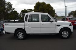 2022 Mahindra
PIK-UP S11