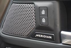 2024 Land Rover
                Defender 110 P400 X-Dynamic HSE