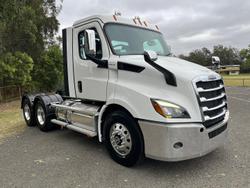 2023 Freightliner Cascadia 116 White