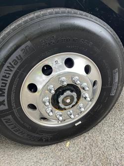 2023 Freightliner Cascadia 116 White