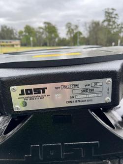 2023 Freightliner Cascadia 116 White