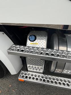 2023 Freightliner Cascadia 116 White