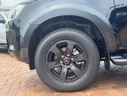 2025 Isuzu D-MAX X-TERRAIN