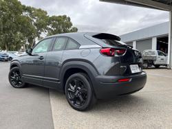 2022 Mazda
MX-30 G20e Astina