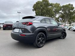 2022 Mazda
MX-30 G20e Astina