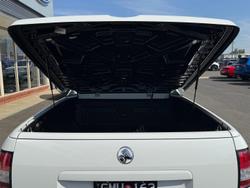 2017 Holden Ute Magnum VF Series II MY17 Heron White