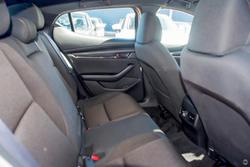 2024 Mazda
                3 G20 Evolve