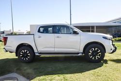 2025 Mazda
BT-50 XTR