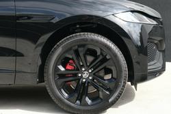 2024 Jaguar F-PACE P250 R-Dynamic SE X761 MY25 AWD Santorini Black