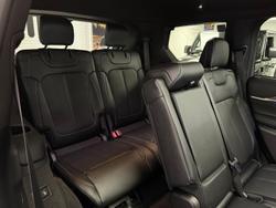 2023 Jeep
Grand Cherokee Overland