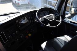 2024 Freightliner Cascadia 126 48