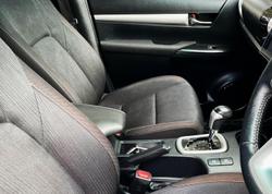 2020 Toyota Hilux SR5 GUN126R 4X4 Dual Range Crystal Pearl