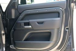 2025 Land Rover Defender 110 P400 X-Dynamic SE L663 MY25.5 AWD Carpathian Grey