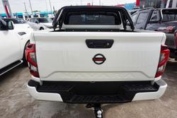 2025 Nissan
Navara PRO-4X