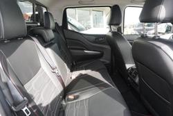 2025 Nissan
Navara PRO-4X