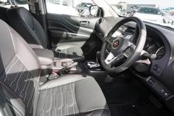 2025 Nissan
Navara PRO-4X