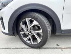 2020 Kia Stonic GT-Line YB MY21 Clear White