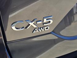 2025 Mazda
CX-5 G35 Akera