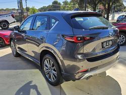 2025 Mazda
CX-5 G35 Akera