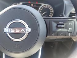 2024 Nissan X-TRAIL ST