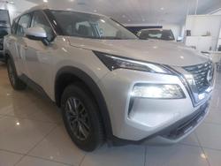 2024 Nissan
X-TRAIL ST