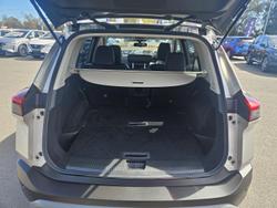 2024 Nissan X-TRAIL ST-L