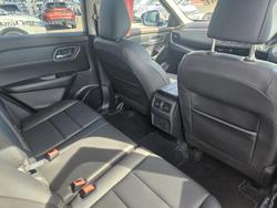 2024 Nissan X-TRAIL ST-L