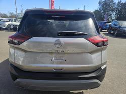 2024 Nissan X-TRAIL ST-L