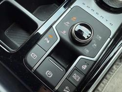 2024 Kia
Sorento HEV GT-Line