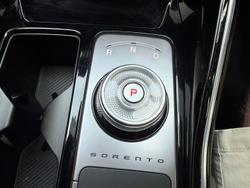 2024 Kia
Sorento HEV GT-Line