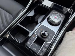 2024 Kia
Sorento HEV GT-Line