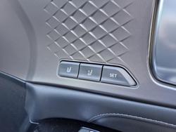 2025 Kia
Sorento HEV GT-Line