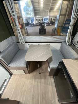 2025 JAYCO
                PENGUIN OB.CP-MY25