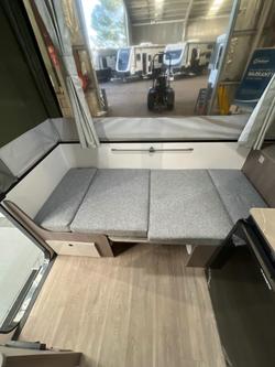 2025 JAYCO PENGUIN OB.CP-MY25