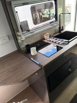 2025 JB Caravans Touring Queen Bed 7.8 M Iveco