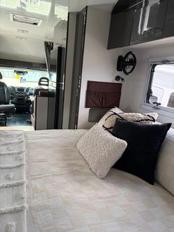 2025 JB Caravans Touring Queen Bed 7.8 M Iveco