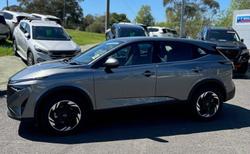 2025 Nissan QASHQAI ST-L