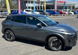 2025 Nissan QASHQAI ST-L