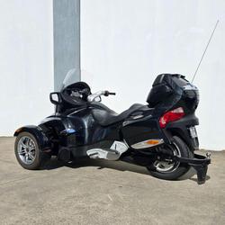 2010 Can-Am Spyder RT-S SE5 Spyder RT-S Black