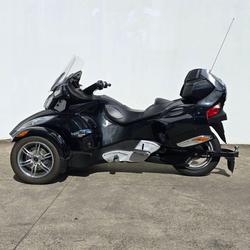 2010 Can-Am Spyder RT-S SE5 Spyder RT-S Black