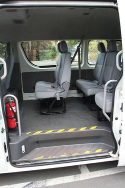 2007 Toyota Hiace Commuter KDH223R MY08 French Vanilla