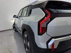 2025 Kia EV3 Earth Long Range