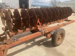 International 3/5 Wheeled Offset