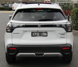 2022 Suzuki
                S-Cross ALLGRIP Prestige